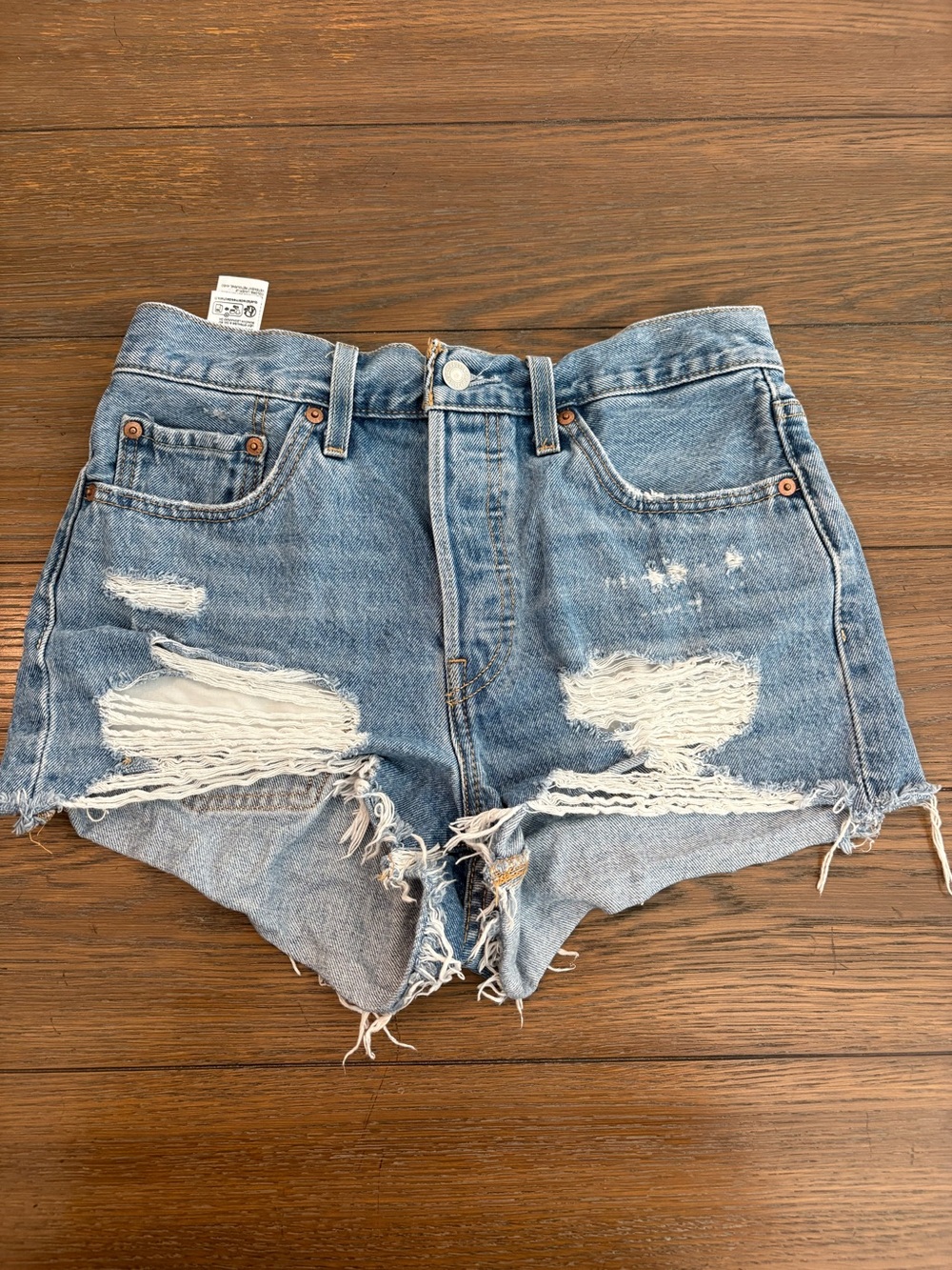 Levi's 501 Women's Light Blue Denim Shorts Size 28